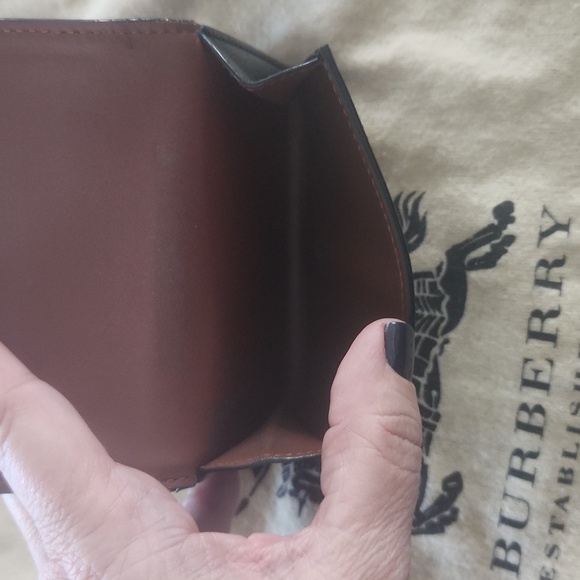 Auth. Burberry trifold Lark wallet - Picture 9 of 9